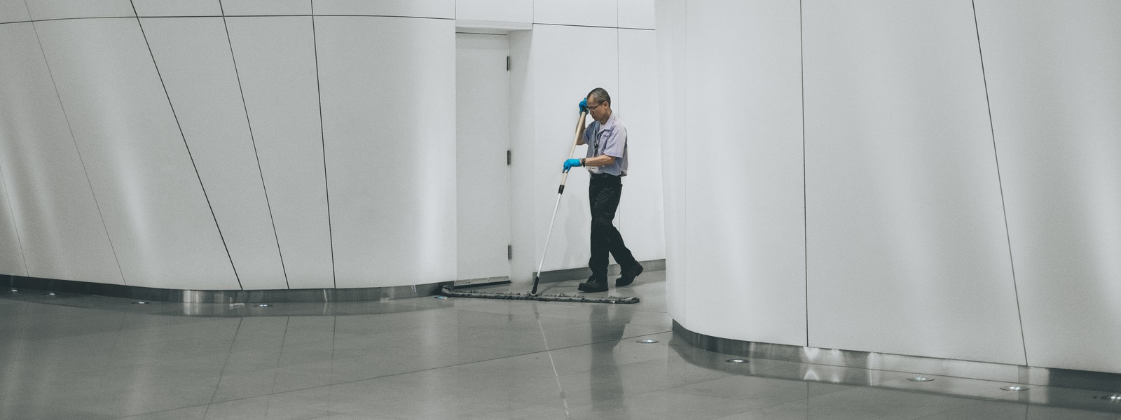 Janitorial And Cleaning Supplies For Anti Slip Flooring